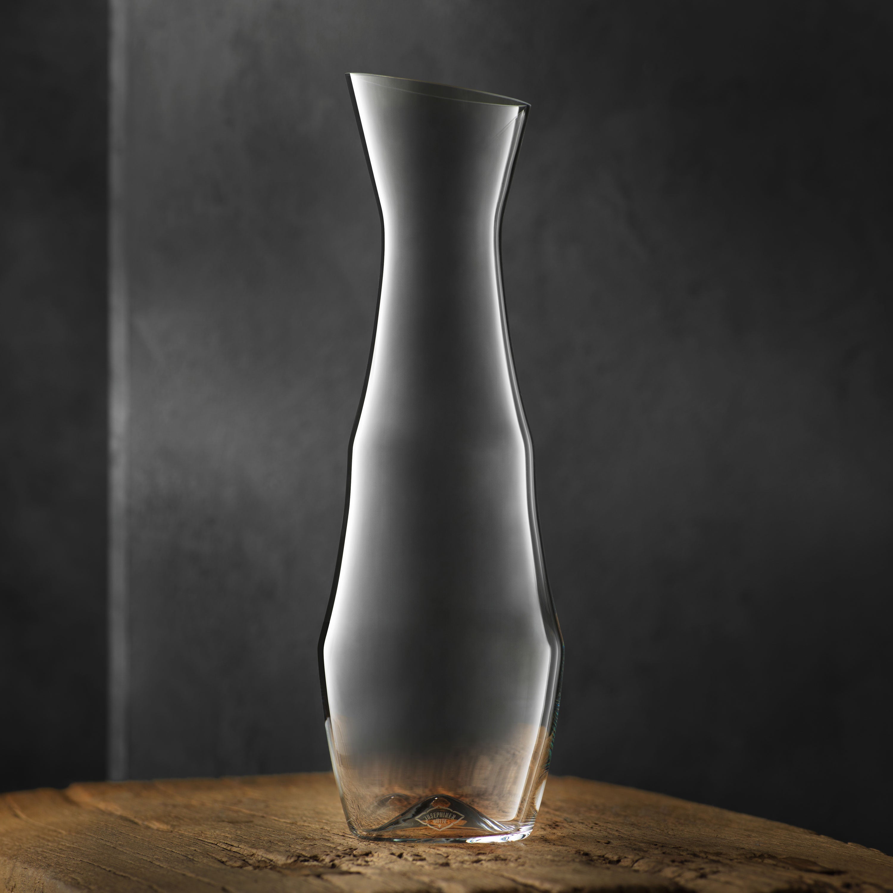 Josephine N° 9 – Carafe by Josephinenhütte