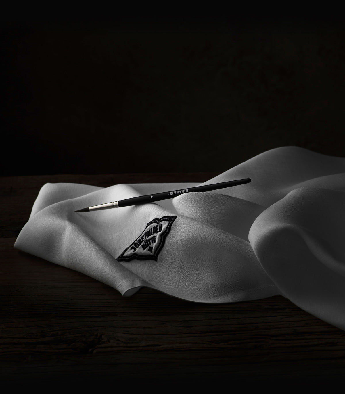 Care set: Linen Cloth and Brush